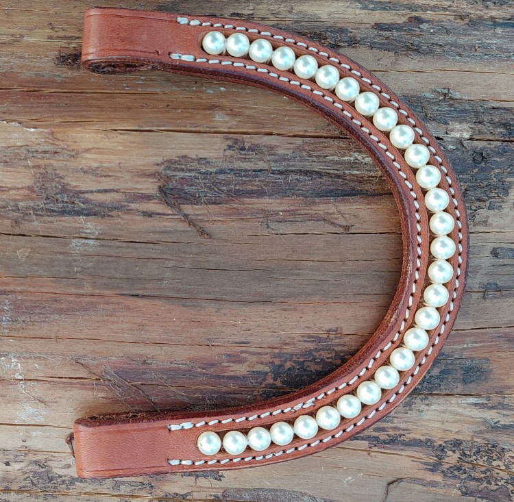 Uszko do ogłowia western GVR z perłami Swarovski — widok z góry, równomierne rozmieszczenie pereł