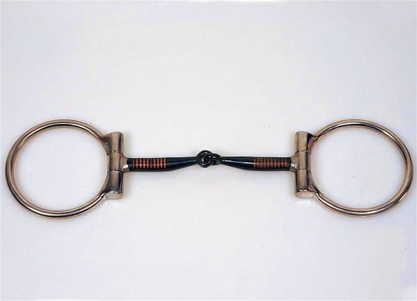 Snaffle Bit D-Ring Equi — miedziane nawijki copper wire na czarnym ścięgierzu, satynowe D-ringi solid cheek