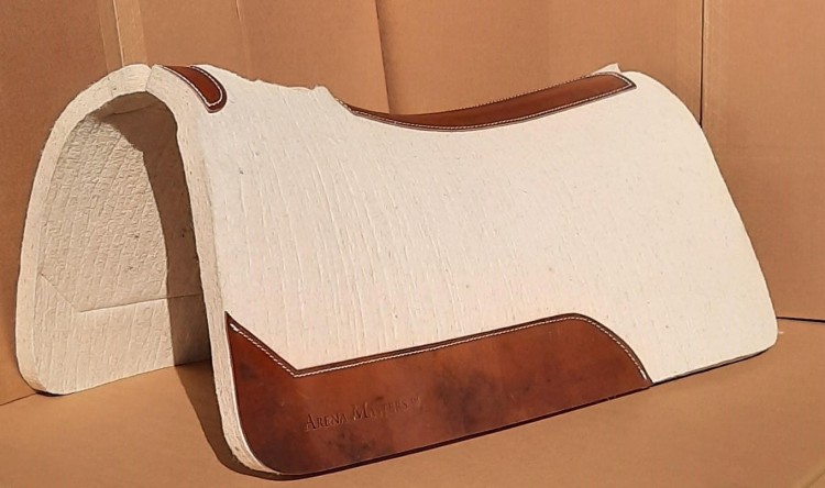 Pad filcowy 1" Arena Masters krótki 72 cm — naturalny filc beżowy, widok z przodu — HorsePassion.pl