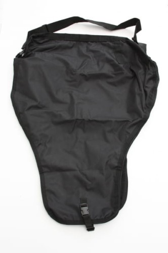 Torba transportowa na siodło western czarna — zamek błyskawiczny, pasek na ramię, ochrona podczas transportu i zawodów — HorsePassion.pl