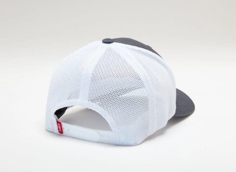 Czapka Kimes Ranch Fire Ex Trucker — biała siateczka z tyłu, regulowany snapback z czerwoną metką Kimes