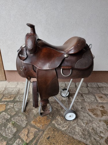 Używane siodło western roping Deuber Partner — basket tooling full cover, ciemny czekoladowy brąz, widok z prawej