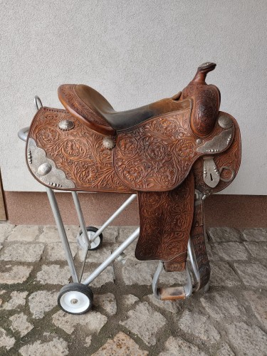 Unikatowe siodło western Marisita Saddlery — floral tooling full cover, silverwork, typ reiningowy show