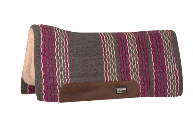 Pad Cashel Performance USA — widok z boku, tkany wzór, kremowy spód typu fleece