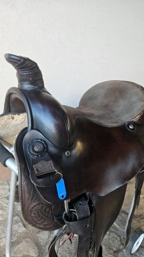 zamszowe-siedzisko-siodlo-do-pracy-z-bydlem