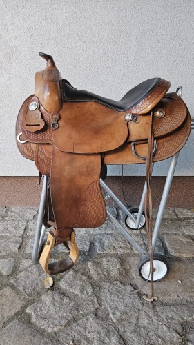 Używane siodło western Continental Saddlery 170 16" — czarne siedzisko, jasny brąz, basket tooling