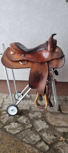 siodlo-z-elastyczna-terlica-tloczenia-basket