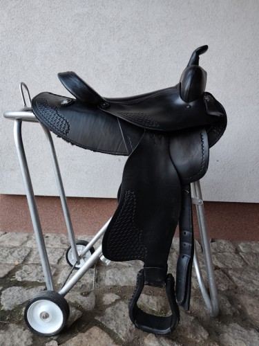 czarne-siodlo-western-pojedyncza-pola