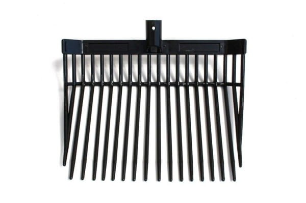 Widły z tworzywa do sprzątania boksów