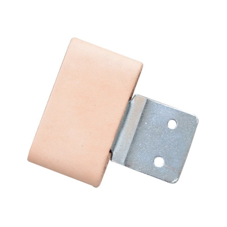 Zapinka do fenderów Blevins Buckle jasny — widok złożony