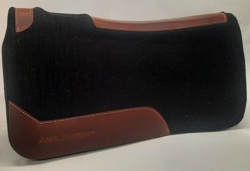 Pad filcowy 1" Arena Masters czarny — naturalny filc wełniany, widok z góry — HorsePassion.pl