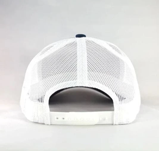 Czapka Kimes Ranch American Trucker — biała siateczka z tyłu, regulowany biały snapback